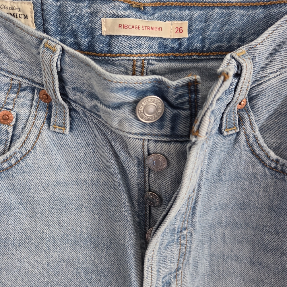 Levi's Ribcage Straight Jeans - Picture 3 of 5